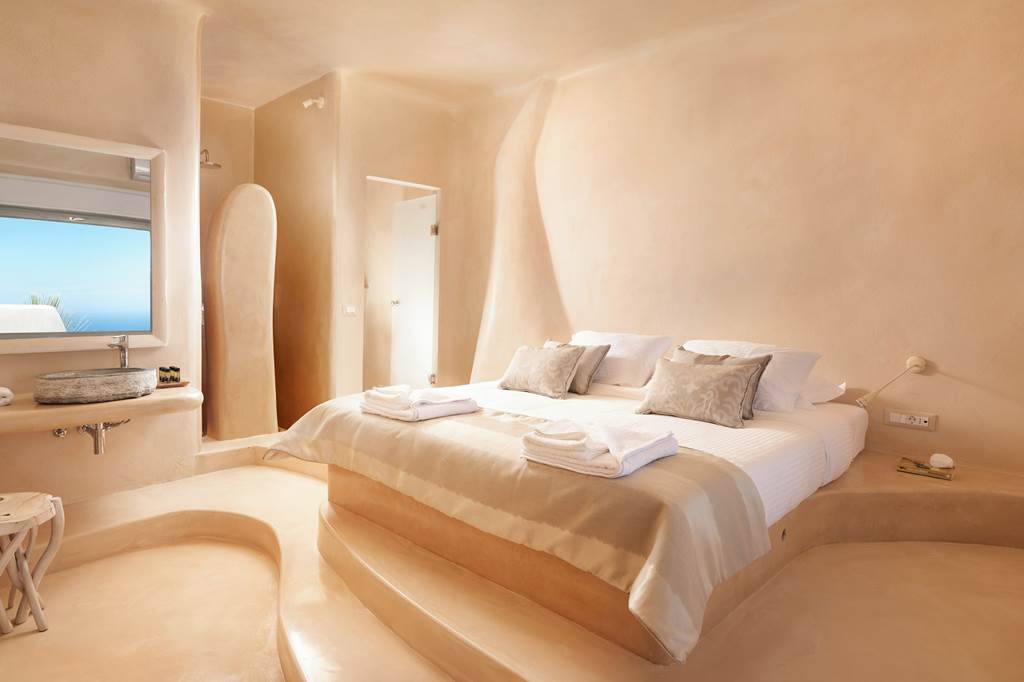JTR_84783_Dome_Santorini_Resort_1222_24.jpg