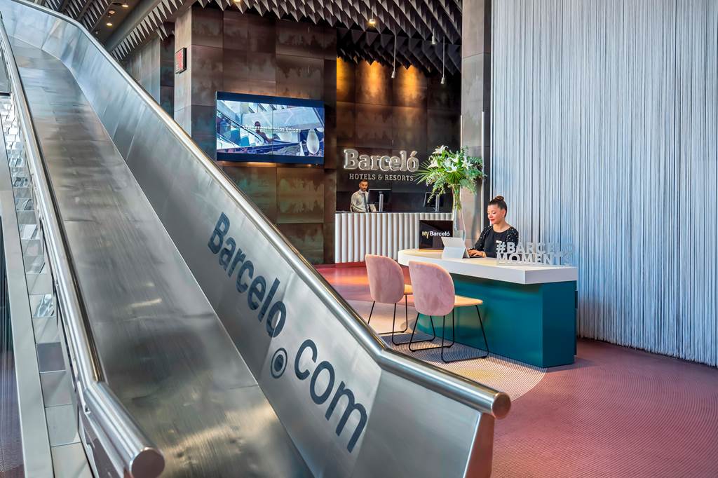 AGP_70567_Barcelo_Malaga_Hotel_0520_14.jpg