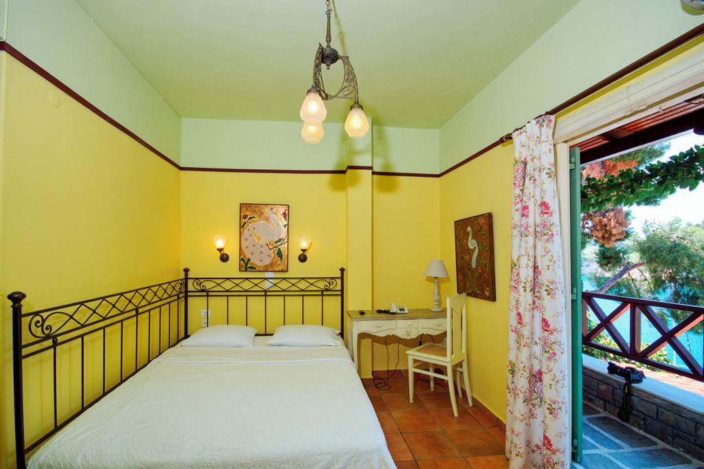 JSI_84314_Liadromia_Hotel_0724_01.jpg