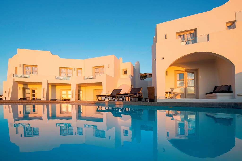 JTR_81473_Avaton_Resort_1119_03.jpg