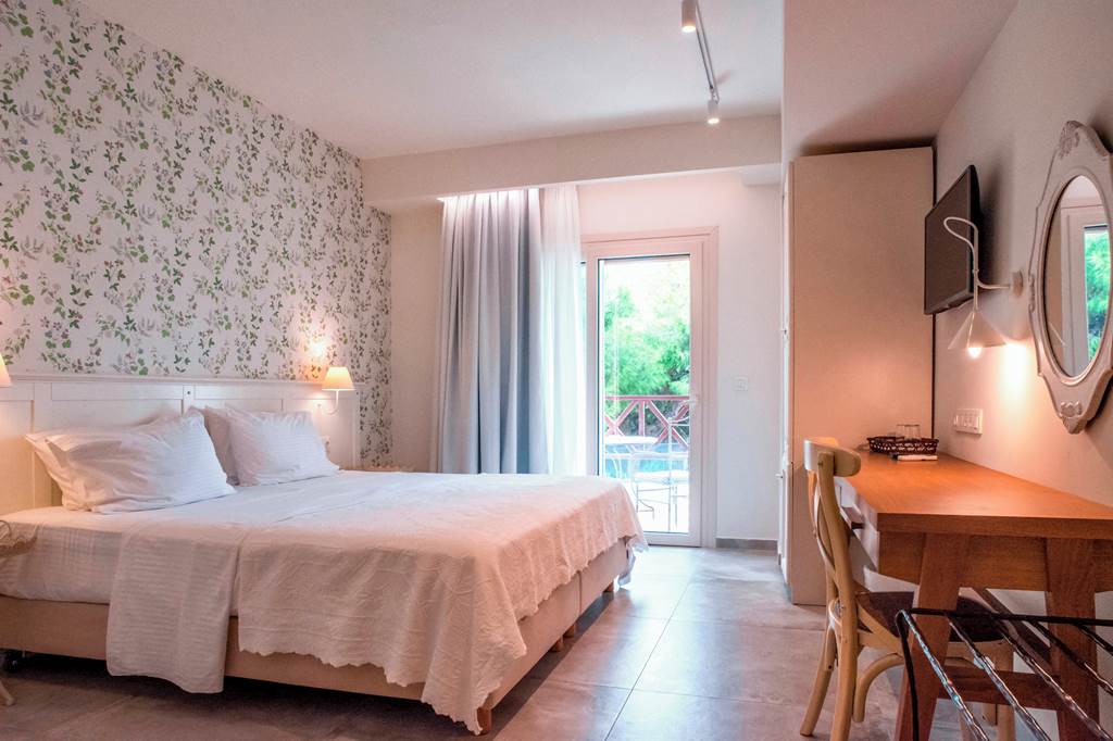 JSI_84314_Liadromia_Hotel_1022_01.jpg