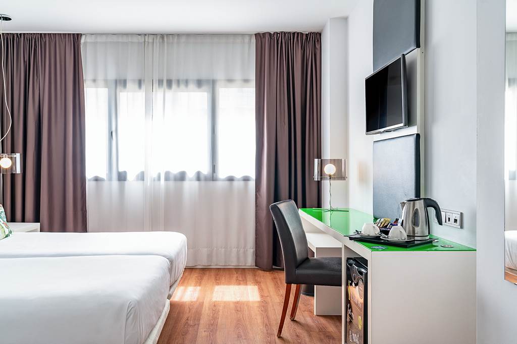 AGP_70571_Hotel_Catalonia_Malaga_0724_08.jpg