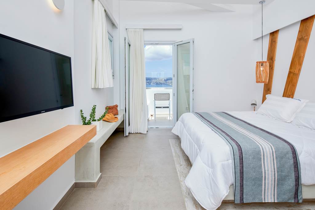 JTR_85504_Santorini_View_Hotel_0523_06.jpg