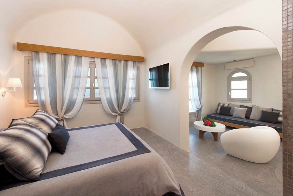 JTR_81473_Avaton_Resort_1120_02.jpg
