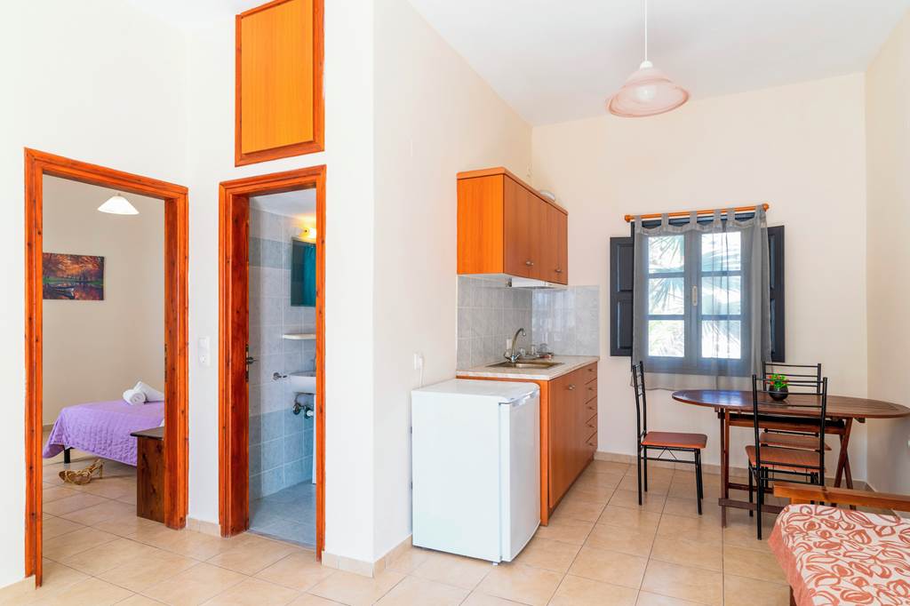 JTR_83976_Soulis_Apartments_0822_06.jpg