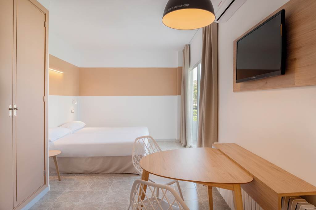 PMI_29233_Sol_Lunamar_Palmanova_Apartments_0524_18.jpg