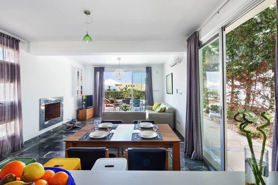 PFO_87129_Villa_Turquoise_Paphos_0124_02.jpg