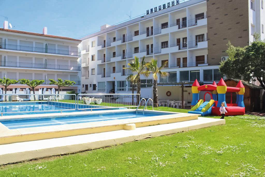 GRO_79840_Hotel_Flamingo_1218_01.jpg