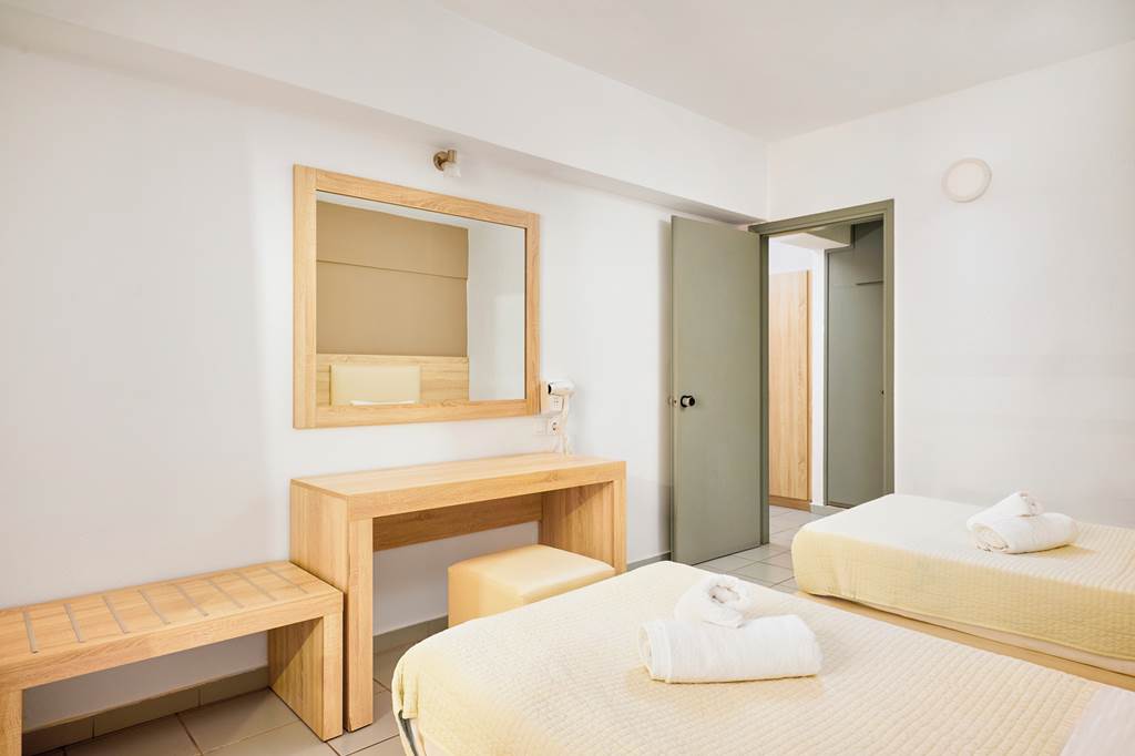 HER_72025_Acropolis_Apartments_0524_11.jpg