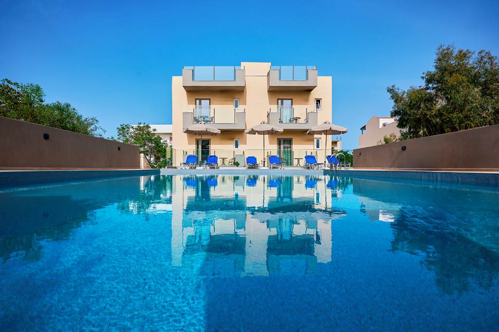 HER_72025_Acropolis_Apartments_0524_01.jpg