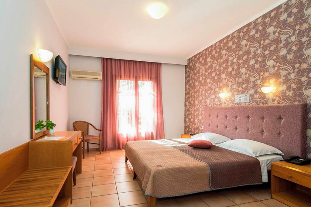 HER_70415_Solimar_Ruby_Hotel_0824_01.jpg