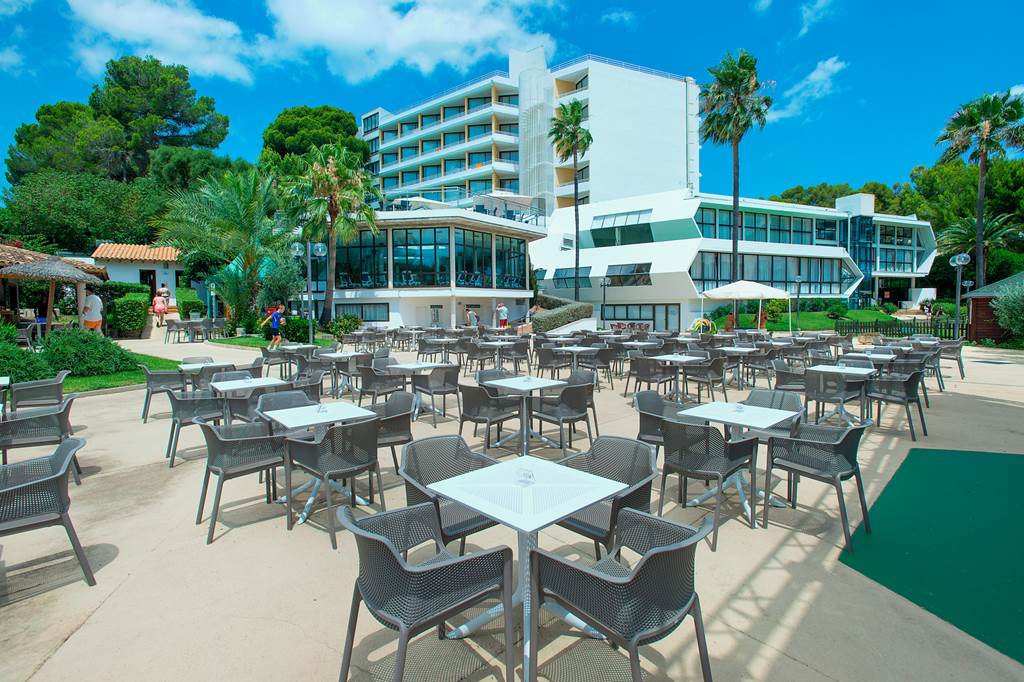 PMI_70931_Exagon_Park_Hotel_0723_24.jpg