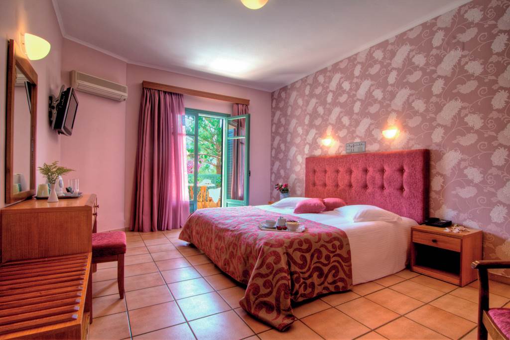 HER_70415_Solimar_Ruby_Hotel_1118_01.jpg