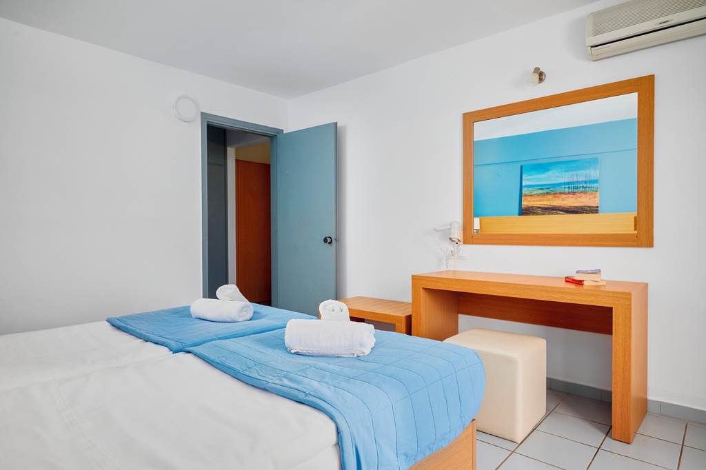 HER_72025_Acropolis_Apartments_0524_14.jpg