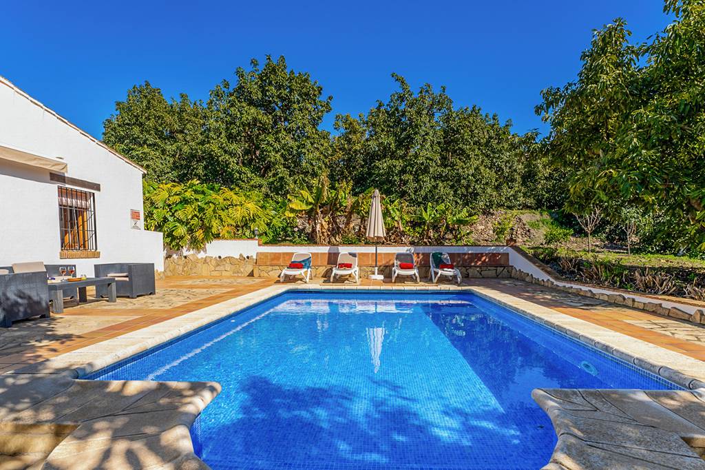 AGP_87338_Villa_Lomasol_0324_12.jpg