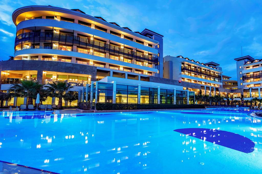 AYT_81194_Alba_Royal_Hotel_1019_07.jpg