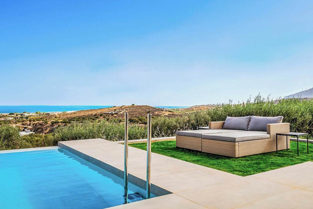HER_88879_Kamelia_Villa_4_0125_11.jpg
