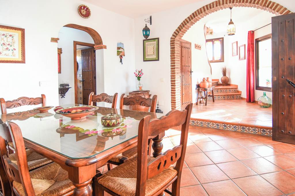 AGP_86755_Villa_Aranzazu_Nerja_1223_05.jpg