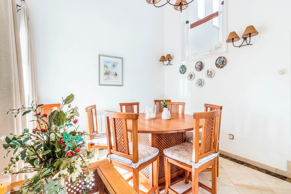 ALC_85429_Villa_Las_Brisas_87_0523_03.jpg