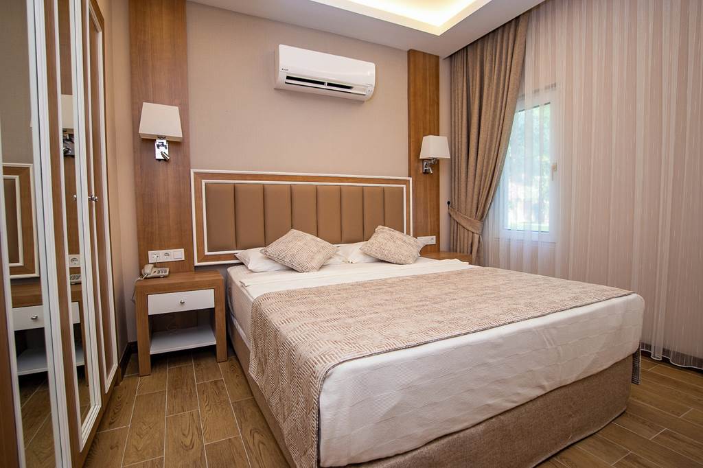 ADB_78377_Kustur_Club_Holiday_Village_1123_03.jpg