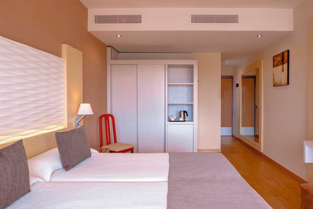 LPA_74224_Suite_Hotel_Playa_Del_Ingles_0922_04.jpg