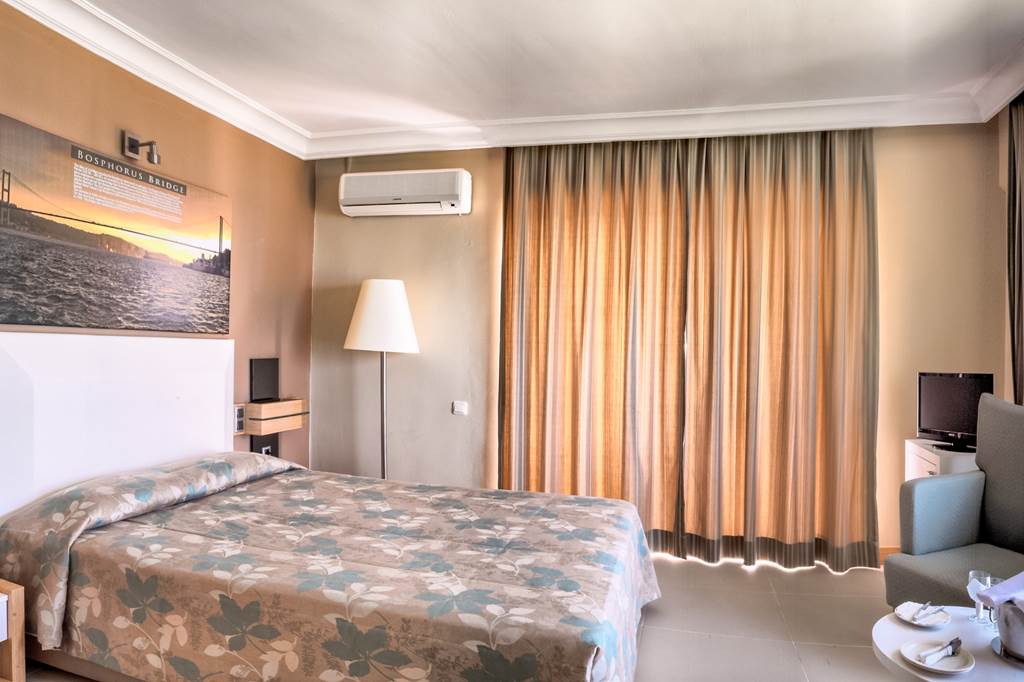 ADB_78374_Ephesia_Hotel_0718_01.jpg