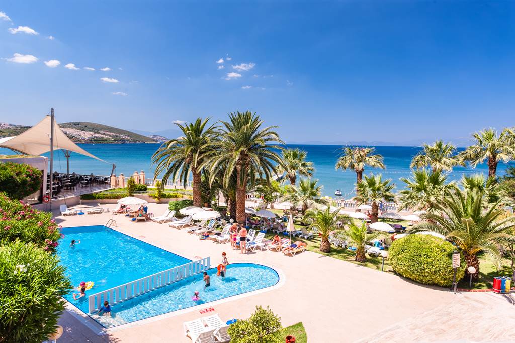 ADB_78380_Tusan_Beach_0418_01.jpg