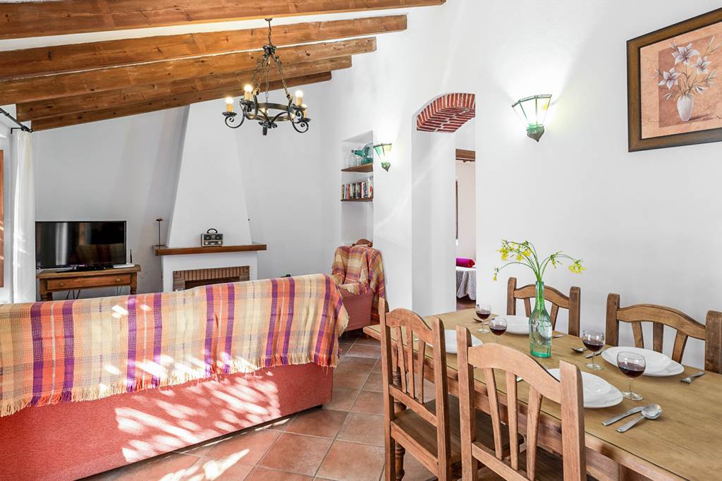 AGP_87338_Villa_Lomasol_0324_03.jpg