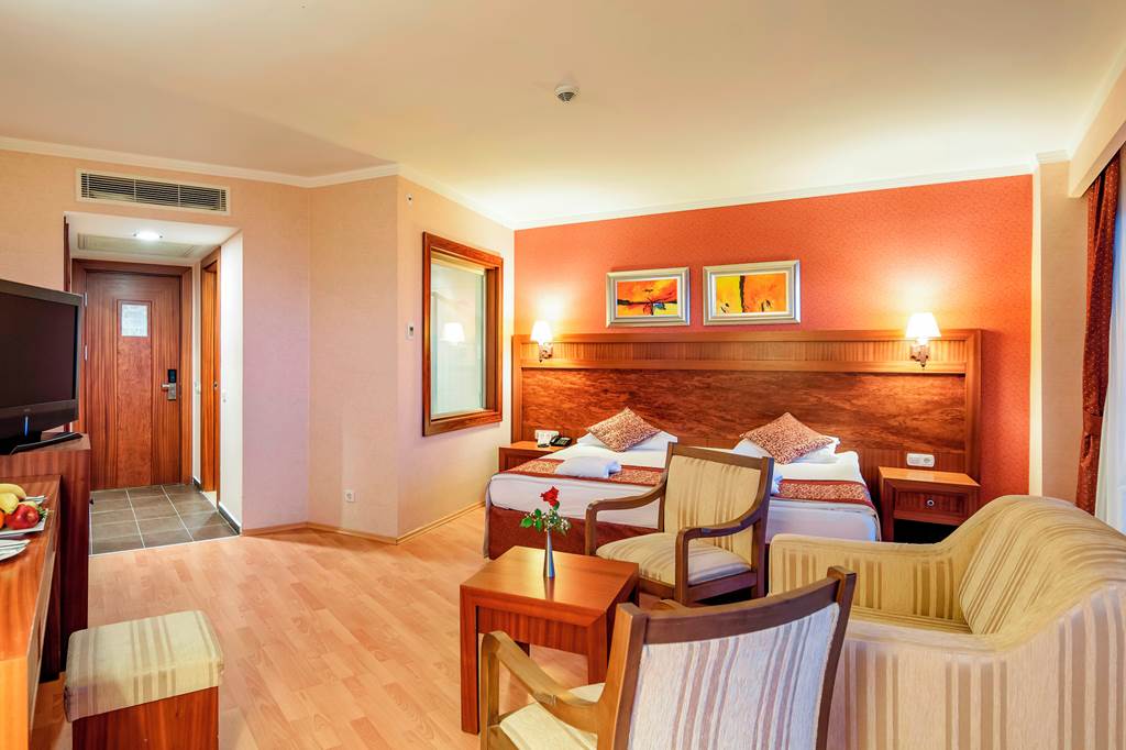 AYT_81194_Alba_Royal_Hotel_1019_13.jpg