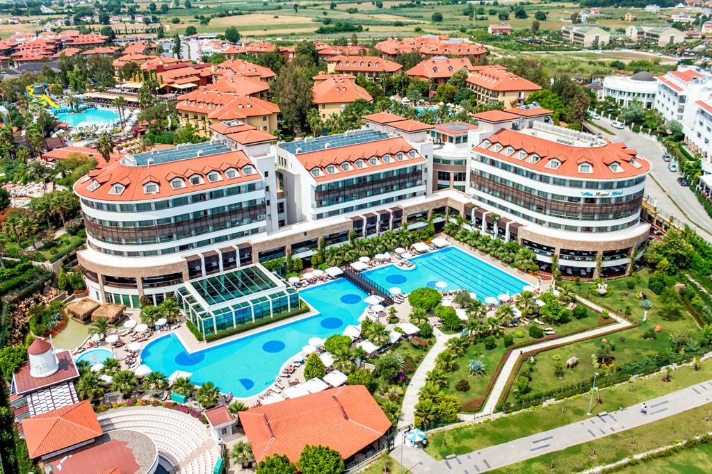 AYT_81194_Alba_Royal_Hotel_1019_06.jpg