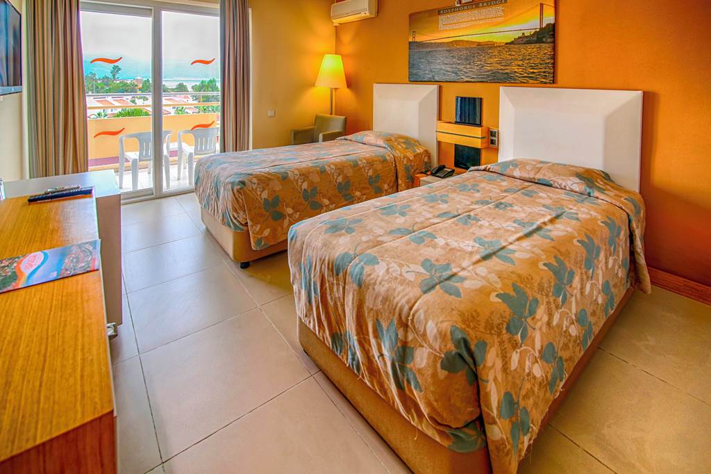 ADB_78374_Ephesia_Resort_Hotel_1024_01.jpg