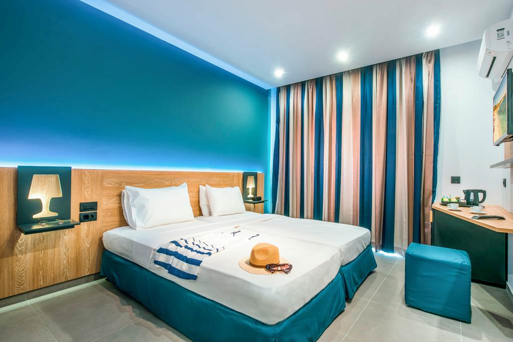 HER_81585_Infinity_Blue_Boutique_Hotel_and_Spa_0120_03.jpg