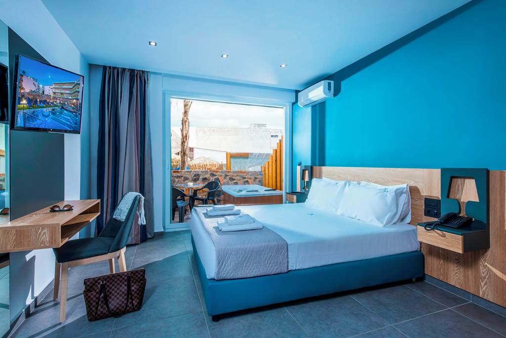 HER_81585_Infinity_Blue_Boutique_Hotel_and_Spa_1120_15.jpg