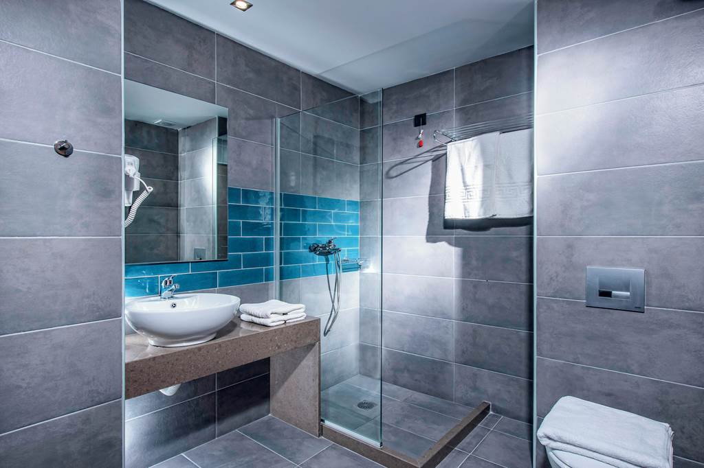 HER_81585_Infinity_Blue_Boutique_Hotel_and_Spa_1219_14.jpg