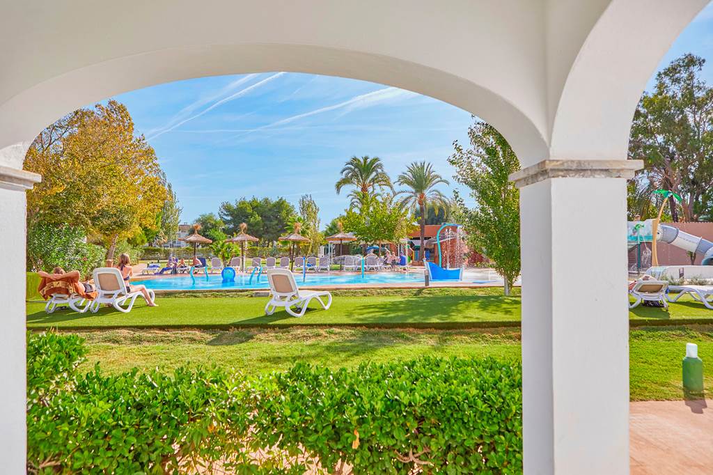 PMI_69415_Sea_Club_Mediterranean_Resort_0621_06.jpg