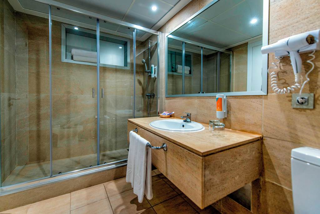TFS_31_Paradise_Park_Fun_Lifestyle_Hotel_1220_62.jpg