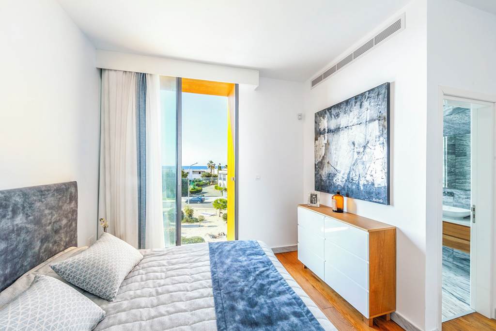 PFO_84059_Villa_Laurus_6_0922_09.jpg