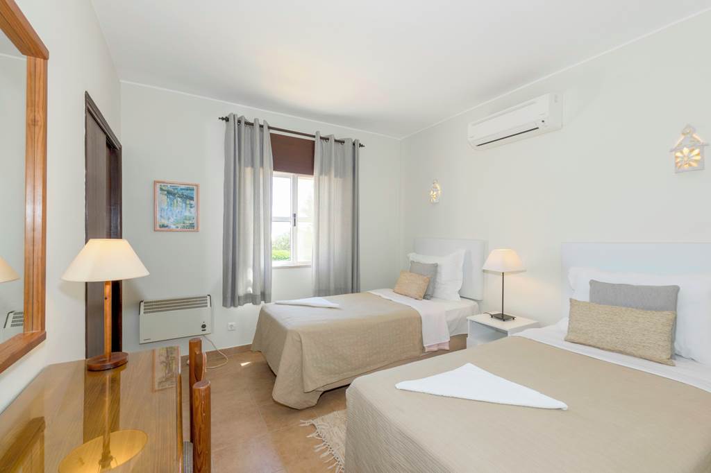 FAO_1023_Rocha_Brava_Village_Resort_1019_20.jpg