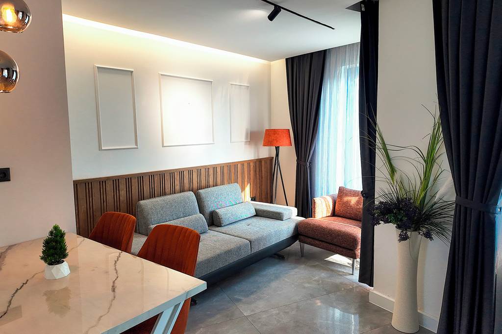 ADB_73692_Happy_Apartments_0125_01.jpg
