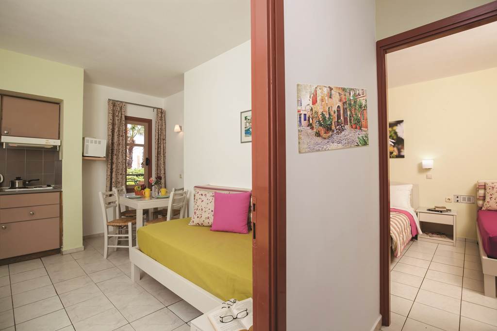 HER_71063_LATANIA_APARTMENTS_0715_08.jpg