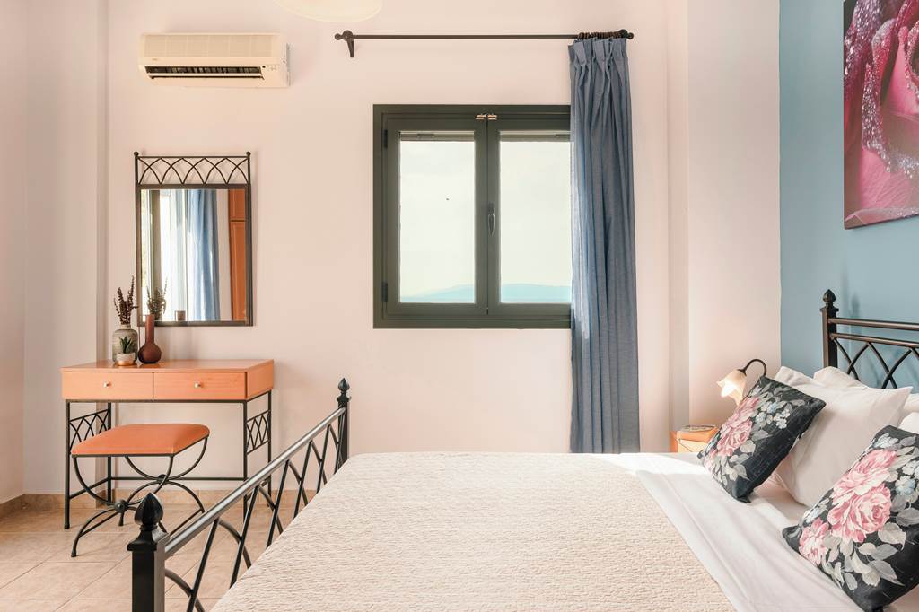 EFL_86161_Villa_Dora_1023_24.jpg