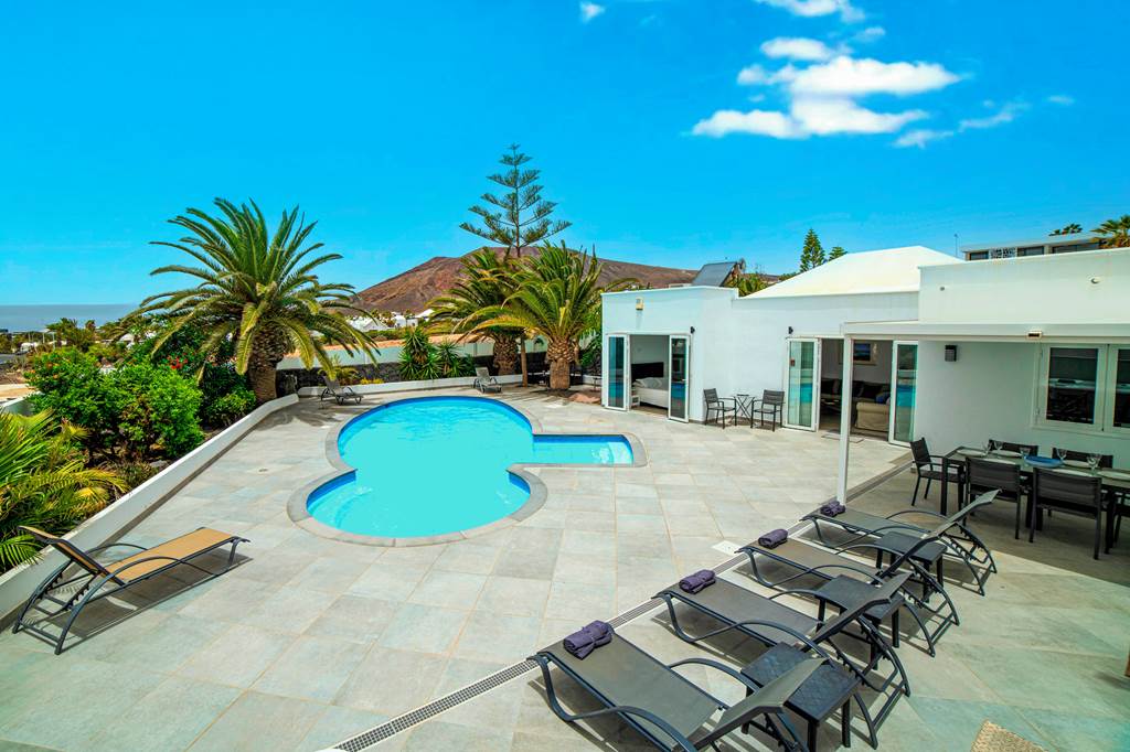 ACE_88103_Villa_Vistamar_0924_04.jpg