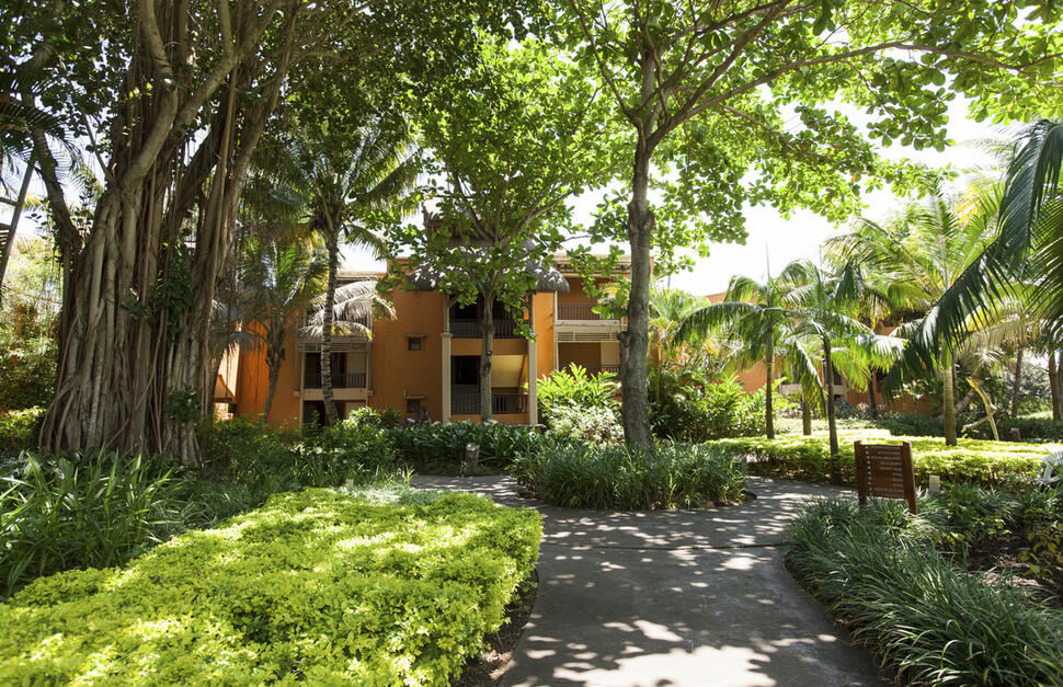 Heritage-Awali-Golf-Spa-Resort-23.jpg
