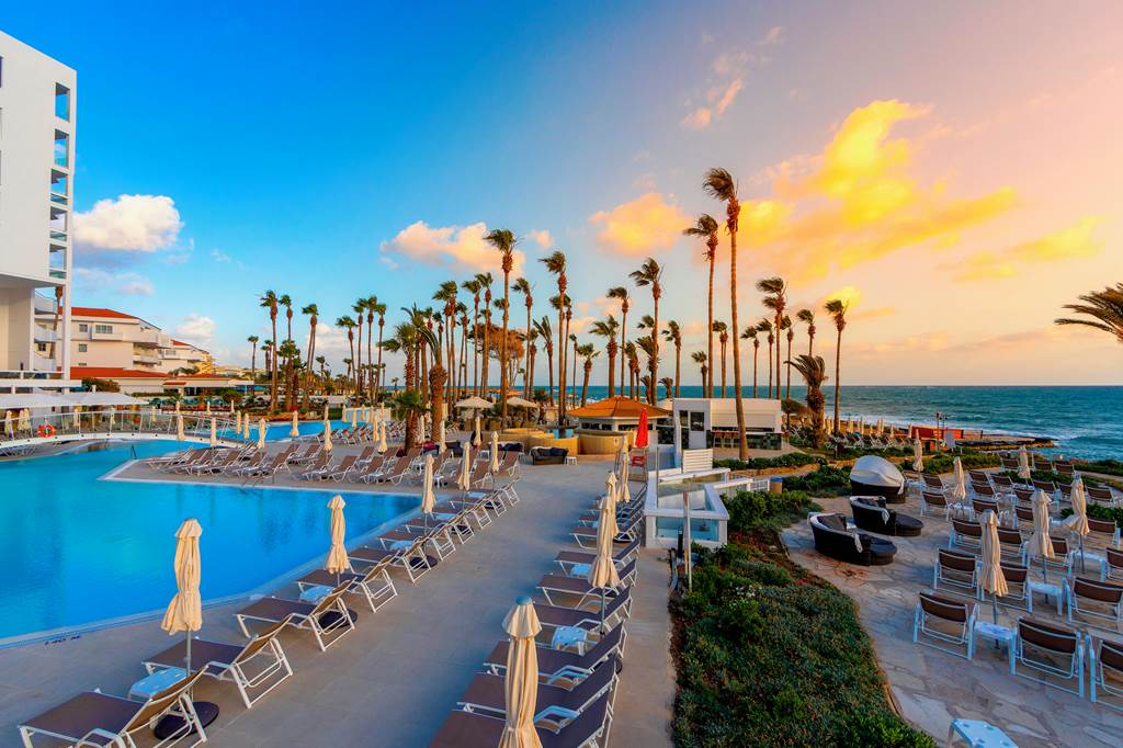 PFO_74527_Leonardo_Plaza_Cypria_Maris_Beach_Hotel_&_Spa_0519_07.jpg