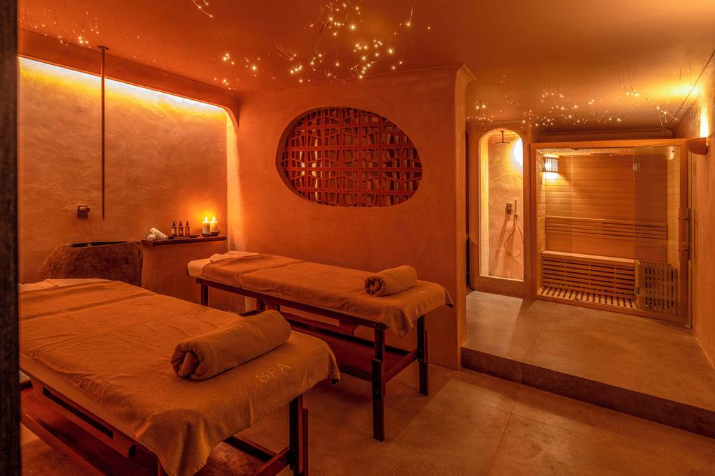 HER_70901_The_Albatros_Spa_&_Resort_Hotel_1124_08.jpg