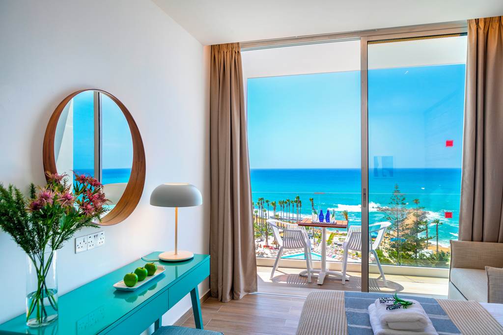 PFO_74527_Leonardo_Plaza_Cypria_Maris_Beach_Hotel_&_Spa_0519_15.jpg