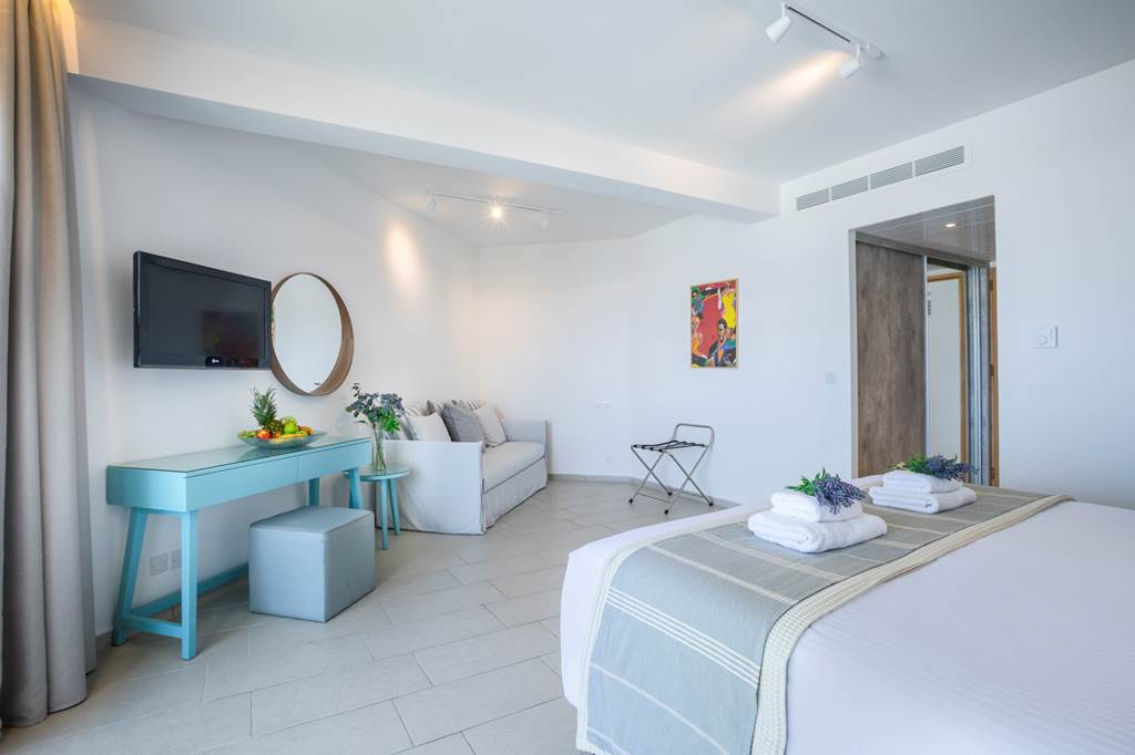 PFO_74527_cypris_maris_BCH_HTL_spa_0717_09.jpg