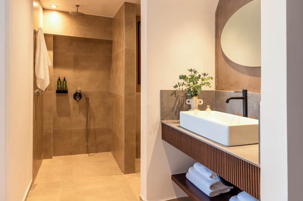 HER_70901_The_Albatros_Spa_&_Resort_Hotel_0524_04.jpg