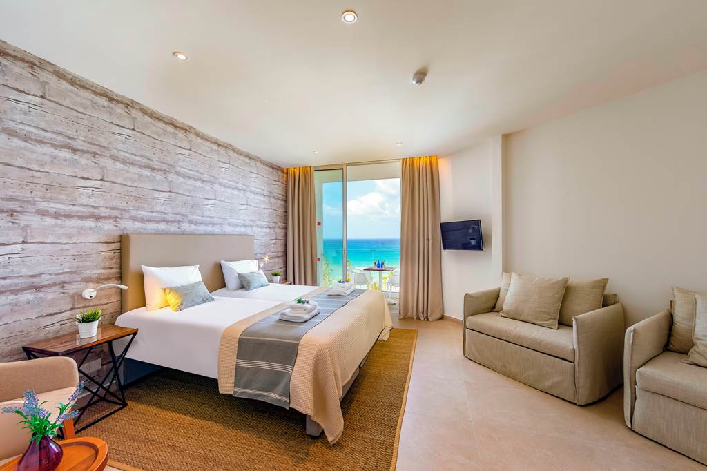 PFO_74527_Leonardo_Plaza_Cypria_Maris_Beach_Hotel_&_Spa_0719_03.jpg