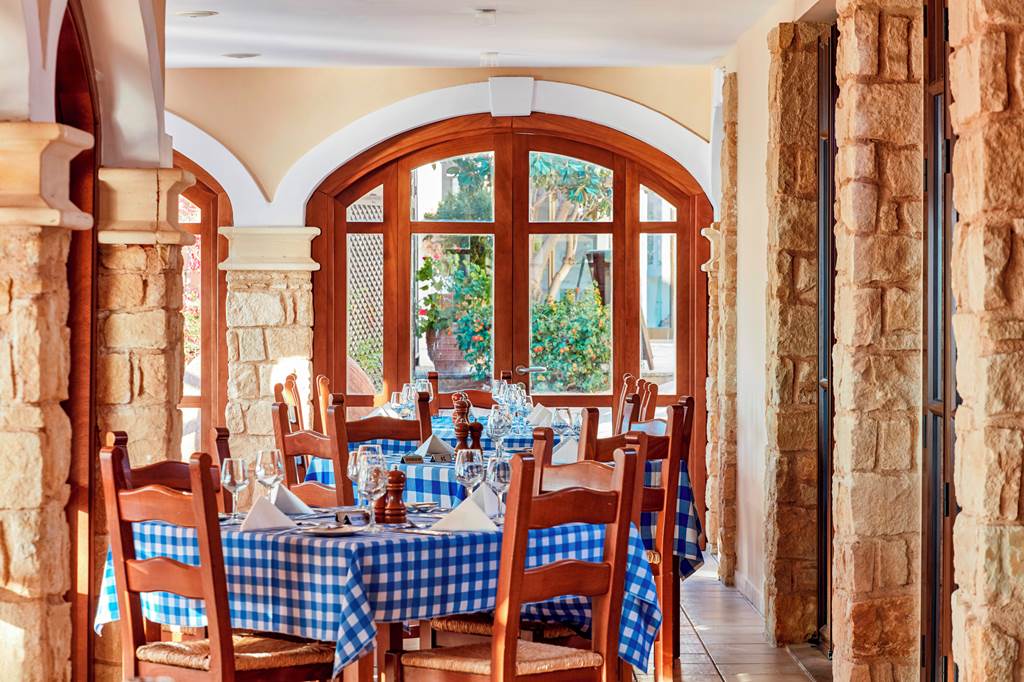 PFO_75575_Aphrodite_Hills_Holiday_Residences_-_Junior_Three_Bedroom_Villa_0920_16.jpg